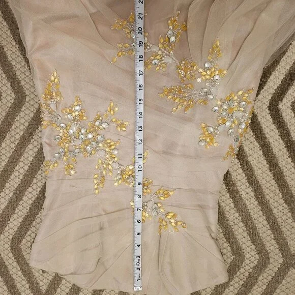 The Anjolique Wedding dress Champagne in 8 NWT - Picture 10 of 10